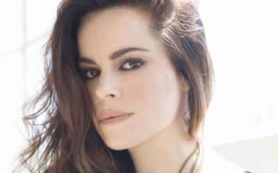 Emily Hampshire hosts live talk show for The Actors Fund to help those affected by COVID-19